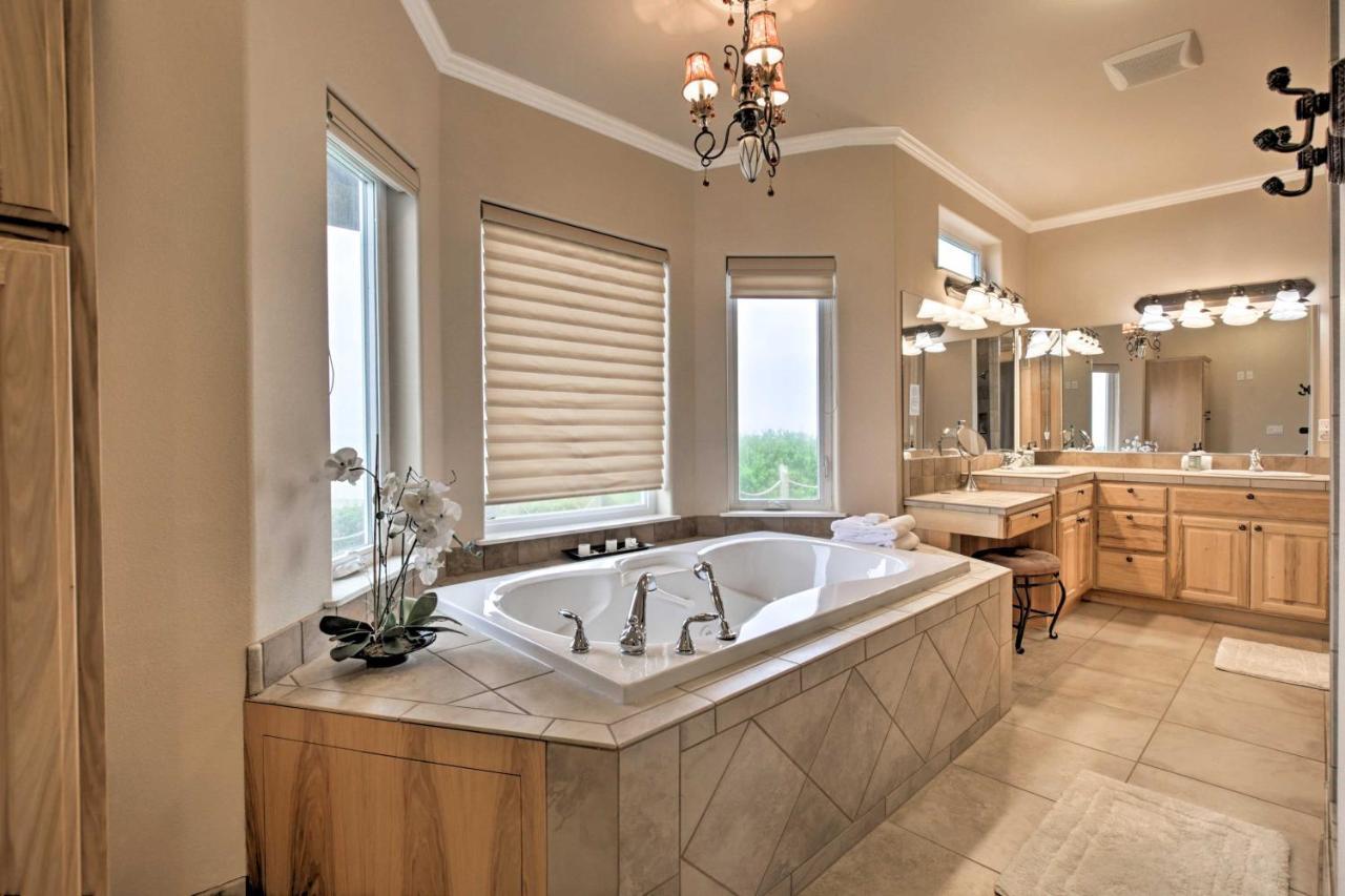 Oceanfront South Beach Home With Hot Tub And Sauna ニューポート エクステリア 写真